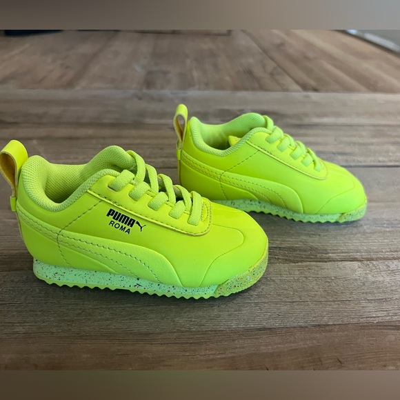 Toddler Puma Roma size 5 - Picture 2 of 3